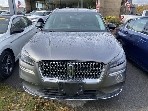 Used 2022 Lincoln Corsair AWD w/ Equipment Group 101A image 3