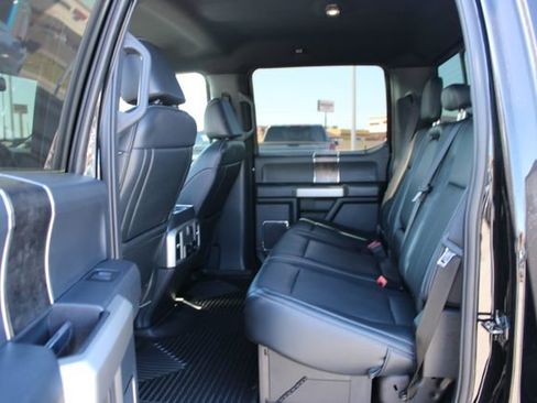 Used 2022 Ford F350 Lariat w/ Chrome Package image 16