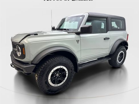 Used 2023 Ford Bronco 2-Door w/ Sasquatch Package AWD/4WD image 11