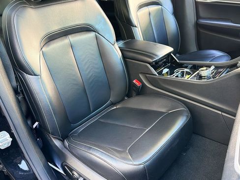 Used 2023 Jeep Grand Cherokee L Limited image 17