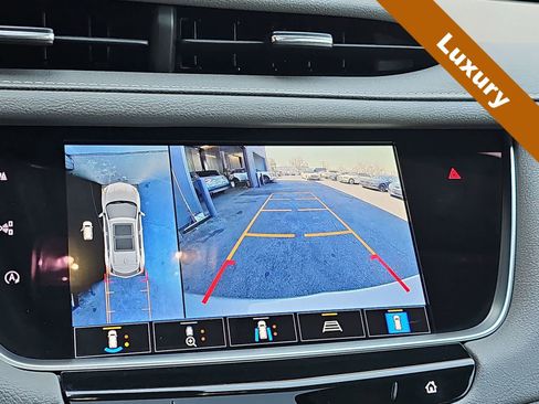 Used 2022 Cadillac XT5 Premium Luxury w/ Technology Package image 26