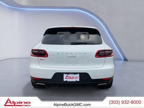Used 2018 Porsche Macan AWD/4WD image 4