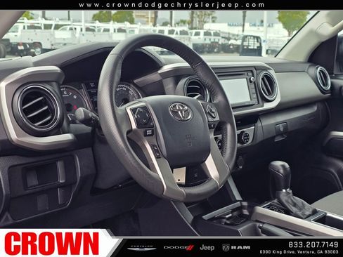 Used 2017 Toyota Tacoma SR5 RWD image 19
