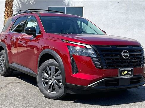 New 2026 Nissan Pathfinder SV image 13