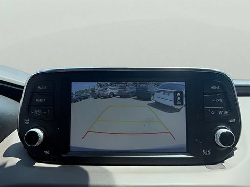 Used 2020 Hyundai Santa Fe SEL w/ Convenience Package AWD/4WD image 17