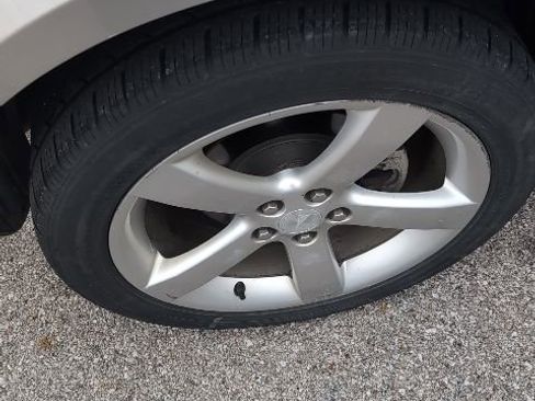 Used 2008 Pontiac Solstice Base w/ Preferred Package image 7