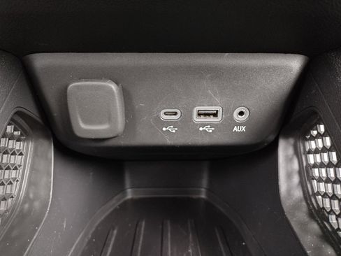 Used 2023 Chevrolet TrailBlazer LS image 26