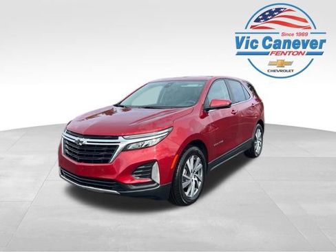 Certified 2023 Chevrolet Equinox LT image 1