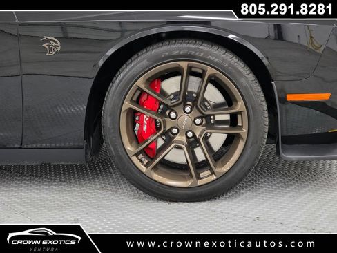 Used 2023 Dodge Challenger SRT Hellcat RWD image 9