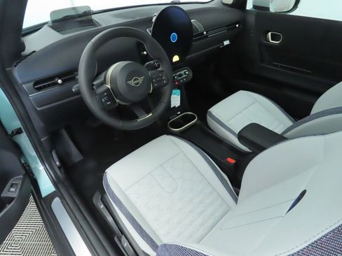 Used 2026 MINI Cooper S FWD image 10