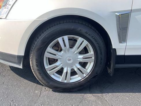 Used 2015 Cadillac SRX Luxury AWD/4WD image 9