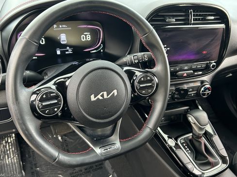 Certified 2023 Kia Soul GT-Line image 23
