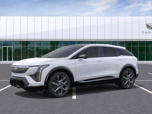 New 2026 Cadillac Optiq Luxury 1 RWD image 5