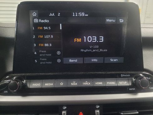 Used 2019 Kia Forte LXS FWD image 25