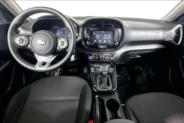 Used 2020 Kia Soul S FWD image 16