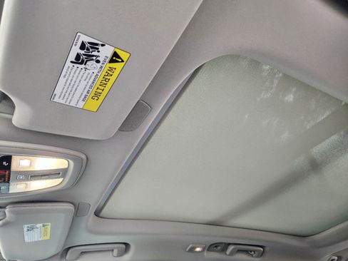 Used 2025 Volvo XC90 T8 Plus w/ Protection Package Premier image 29