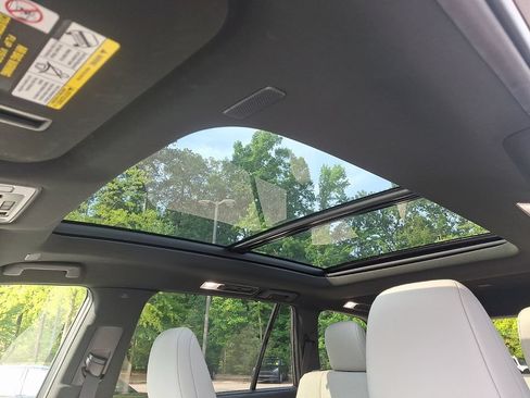 Used 2024 Lexus TX 350 AWD w/ Captains Chair Package image 14