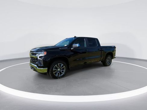 Used 2024 Chevrolet Silverado 1500 LT AWD/4WD image 4