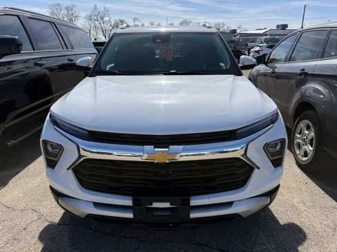 Used 2025 Chevrolet TrailBlazer LT image 6