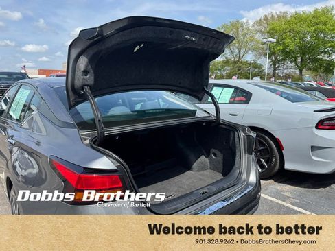 Used 2023 Nissan Altima 2.5 SV FWD image 35