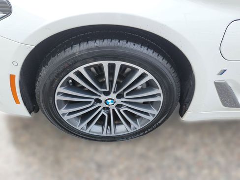 Used 2018 BMW 530e xDrive 530e xDrive iPerformance image 21