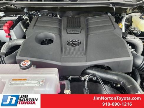 New 2026 Toyota Tundra Limited AWD/4WD image 9