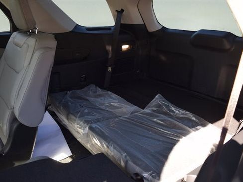 New 2026 Ford Explorer Active w/ Active Comfort Package image 7