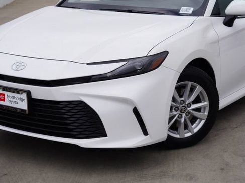 Used 2026 Toyota Camry LE FWD image 4