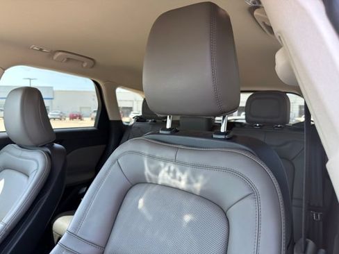 Used 2024 Lincoln Corsair Reserve w/ Equipment Group 201A AWD/4WD image 20