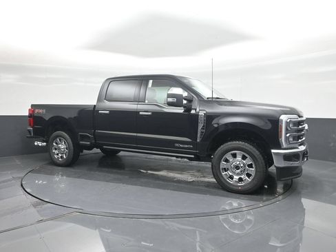 New 2026 Ford F250 King Ranch w/ Chrome Package AWD/4WD image 11