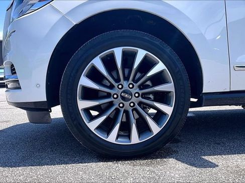 Used 2021 Lincoln Navigator Reserve w/ Luxury Package AWD/4WD image 33