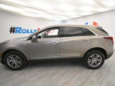 Used 2023 Cadillac XT5 Premium Luxury w/ Technology Package image 2