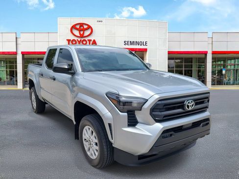 Used 2024 Toyota Tacoma SR RWD image 2