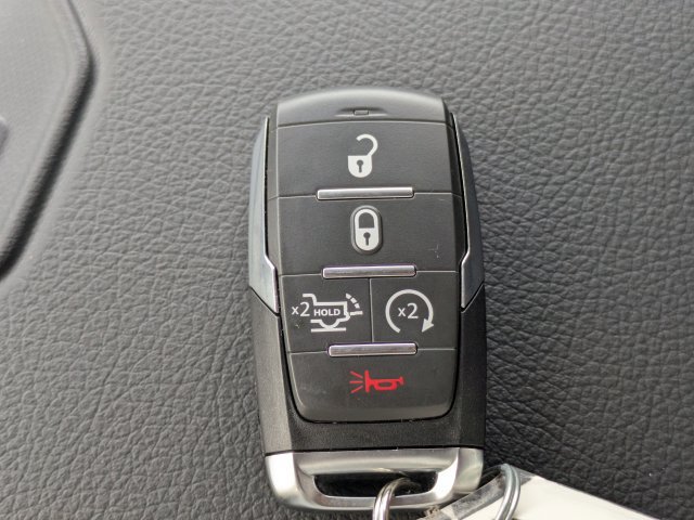 Used 2025 RAM 2500 Laramie w/ Night Edition RWD image 33