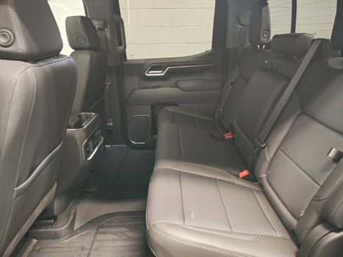 New 2026 GMC Sierra 1500 SLT w/ SLT Premium Plus Package image 27