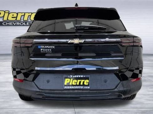 New 2026 Chevrolet Equinox EV LT image 3