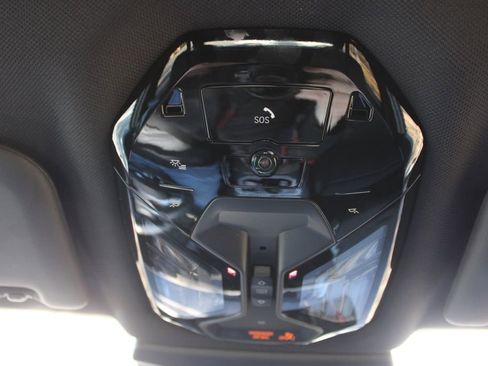 Used 2025 BMW X3 xDrive30i w/ Premium Package image 53