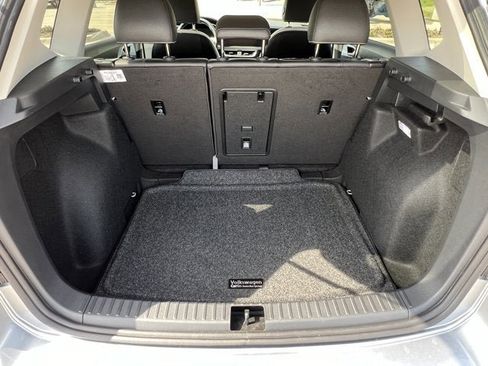 New 2025 Volkswagen Taos SE image 41