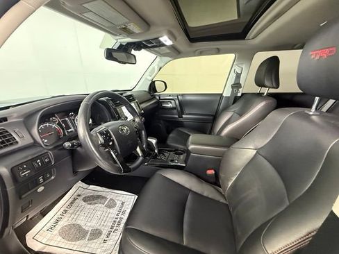 Used 2023 Toyota 4Runner TRD Off-Road Premium w/ Moonroof Package AWD/4WD image 5