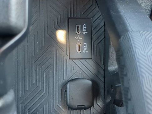 Used 2024 Toyota Tacoma SR image 21