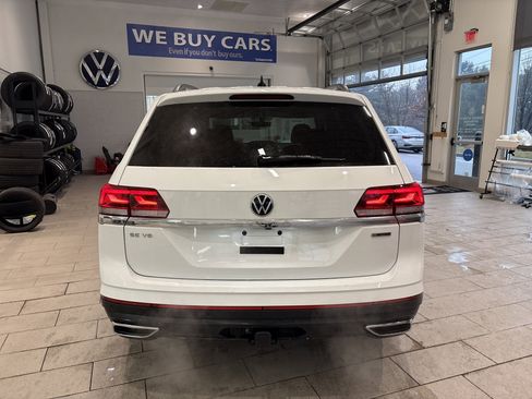Used 2022 Volkswagen Atlas SE w/ Black Wheel Package image 5
