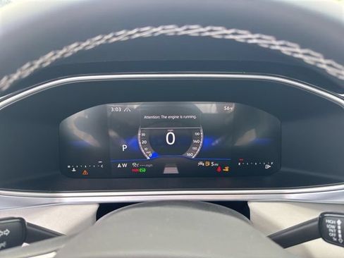New 2026 Volkswagen Taos SE AWD/4WD image 17