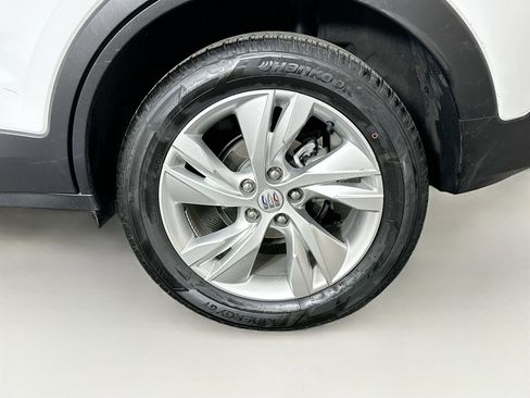 Used 2025 Buick Encore GX Preferred image 11