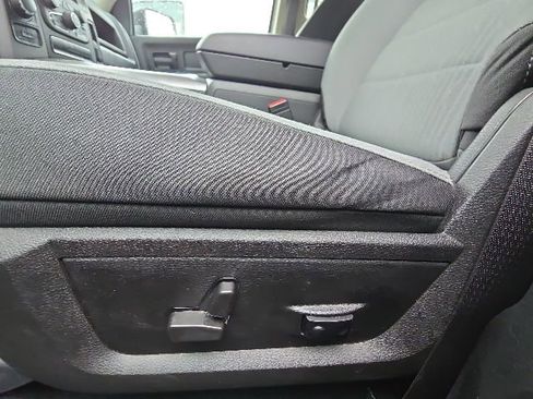 Used 2021 RAM 1500 Express w/ Wheel & Sound Group AWD/4WD image 6