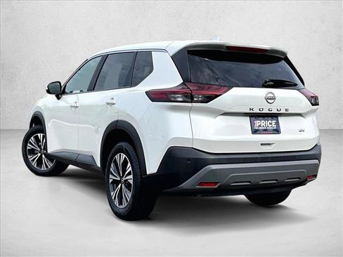 Used 2023 Nissan Rogue SV FWD image 13