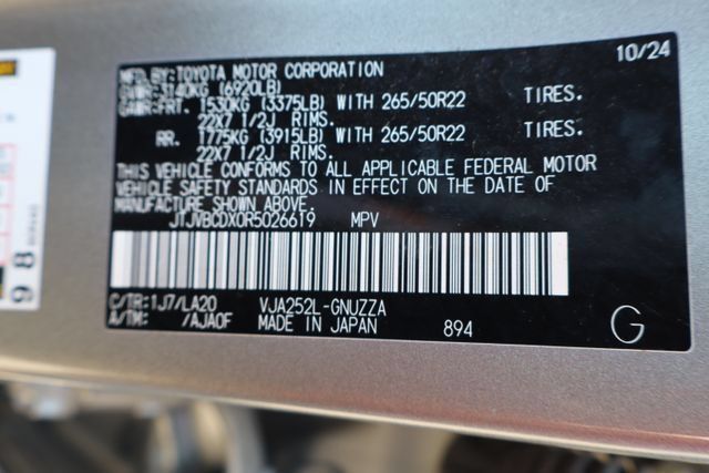 Used 2024 Lexus GX 550 w/ Accessory Package (2T) AWD/4WD image 29