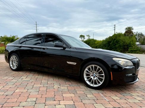 Used 2012 BMW 750Li image 8