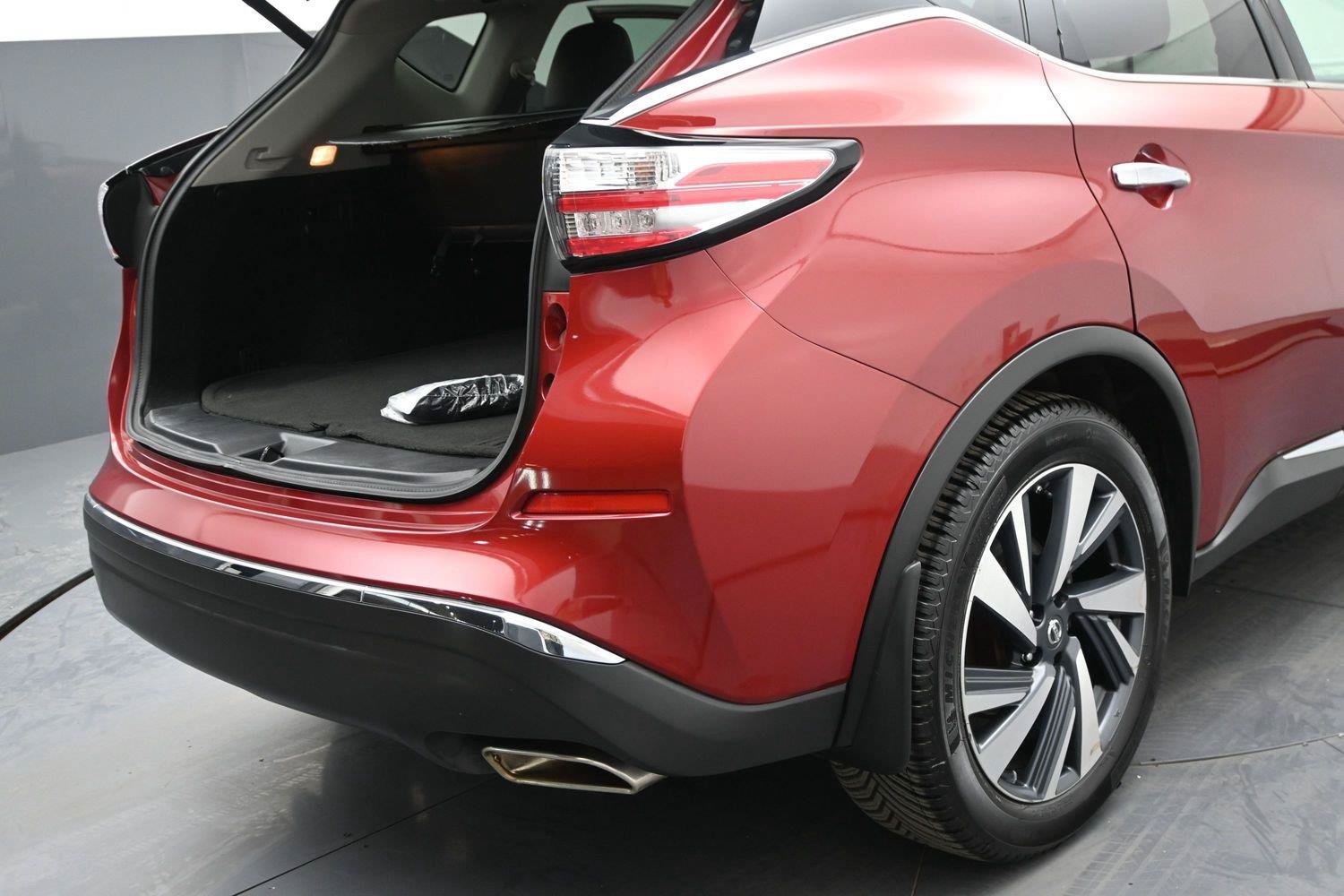 Used 2017 Nissan Murano Platinum w/ Platinum Technology Package AWD/4WD image 14