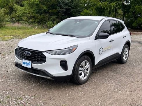 Used 2023 Ford Escape AWD image 1