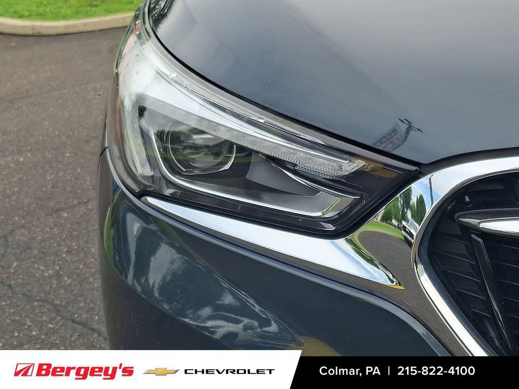 Certified 2020 Buick Enclave Essence w/ Sound and Sites Package FWD image 11